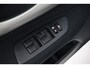 Toyota Auris 1.6-16V Sol | Trekhaak | Navigatie | Parkeersensoren achter | Cruise Control | Clima | 16 inch