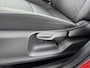 Toyota Yaris Cross 1.5 Hybrid Dynamic | Dodehoek detectie | Navigatie | Stoel-/stuurverwarming | Parkeersensoren voor/achter | Apple Carplay / Android Auto | 17 inch