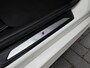 BMW 3-Serie BWJ 2016 330e 184 PK M-Sport AUTOMAAT | NAVI | CLIMA | CRUISE | BLUETOOTH | FULL LED | SCHUIF/KANTEL DAK | LMV | PDC