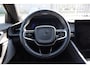 Polestar 2 Standard Range Single Motor 63kWh Apple carplay/Stoelverwarming/Lane assist/Achteruitrijcamera/Elektrische stoel met geheugen/Elektrische kofferklep/Adaptieve cruise control