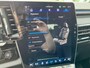 Renault Austral 1.2 Full Hybrid 200 Esprit Alpine | Matrix LED | 360° Camera | Pack Privilège Zonder Head-Up | Stoel+Stuur+Voorruitverwarming | Elektrische Stoelen | Draadloze Telefoonlader | Navigatie | Climate Control | Apple CarPlay/Andro