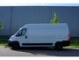 Fiat Ducato 35H 2.3 MultiJet L3H2 in Topstaat |Grijs |160 pk |Volautomatische versnellingsbak |Camera |Cruise |Navi |Trekhaak |Climate control |1e eigenaar |3500 KG
