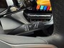 Volkswagen ID.4 Life 77 kWh / Trekhaak / Adapt. Cruise / Carplay / SoH 87% / PDC V+A / Stoel verwarming