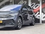 Volkswagen ID.4 Life 77 kWh / Trekhaak / Adapt. Cruise / Carplay / PDC V+A / Stoel verwarming