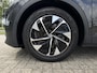 Volkswagen ID.4 Life 77 kWh / Trekhaak / Adapt. Cruise / Carplay / PDC V+A / Stoel verwarming