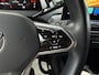 Volkswagen ID.4 Life 77 kWh / Trekhaak / Adapt. Cruise / Carplay / PDC V+A / Stoel verwarming