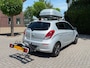 Hyundai i20 1.2i Go!, AIRCO, Cruise Control, Parkeersensoren, Bluetooth, Trekhaak afneembaar & Fietsenrek & Dakkoffer, 1e eigenaar