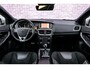 Volvo V40 1.5 T3 Polar+ Sport | R-Design | Harman Kardon Audio | Achteruitrijcamera | Parkeerassistent | Parkeersensoren | Panoramadak | Keyless Entry | Navigatie | Alarm | Stoelverwarming | Dealeronderhouden