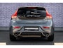 Volvo V40 1.5 T3 Polar+ Sport | R-Design | Harman Kardon Audio | Achteruitrijcamera | Parkeerassistent | Parkeersensoren | Panoramadak | Keyless Entry | Navigatie | Alarm | Stoelverwarming | Dealeronderhouden