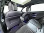 Mercedes-Benz C-klasse 300 e AMG Line Limited PHEV | PANORAMADAK | DISTRONIC (ACC) | ACHTERUITRIJCAMERA | DODEHOEKASSISTENT | AMBIENT LIGHTING | MERCEDES-DEALER ONDERHOUDEN | RIJKLAAR MET 12 MAANDEN BOVAG GARANTIE |