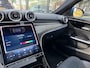 Mercedes-Benz C-klasse 300 e AMG Line Limited PHEV | VAN € 42.900,- VOOR € 39.877,- | UW WK-VOORDEEL: € 3.023,- | PANORAMADAK | DISTRONIC (ACC) | ACHTERUITRIJCAMERA | DODEHOEKASSISTENT | AMBIENT LIGHTING | MERCEDES-DEALER ONDERHOUDEN | RIJKLAAR MET 12 MAANDEN BOVAG GARANTIE |