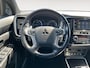 Mitsubishi Outlander 2.4 PHEV Instyle |Apple Carplay/Android Auto| Camera| Trekhaak| 12 maanden Bovag garantie|