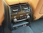 BMW 5-Serie Touring 530e Business Edition Plus Luxury | Lederen bekleding | Adaptieve cruise | Lane assist | Harman&kardon | Head up | Camera | Navigatie | Apple CarPlay | Sfeerverlichting | Sportstoelen met memory | Stoelverwarming | 18 inch velgen | Full-LED | DAB | Elektrische achterklep | Dealeronderhouden