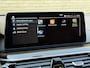 BMW 5-Serie Touring 530e Business Edition Plus Luxury | Lederen bekleding | Adaptieve cruise | Lane assist | Harman&kardon | Head up | Camera | Navigatie | Apple CarPlay | Sfeerverlichting | Sportstoelen met memory | Stoelverwarming | 18 inch velgen | Full-LED | DAB | Elektrische achterklep | Dealeronderhouden