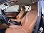 BMW 5-Serie Touring 530e Business Edition Plus Luxury | Lederen bekleding | Adaptieve cruise | Lane assist | Harman&kardon | Head up | Camera | Navigatie | Apple CarPlay | Sfeerverlichting | Sportstoelen met memory | Stoelverwarming | 18 inch velgen | Full-LED | DAB | Elektrische achterklep | Dealeronderhouden