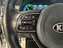 Kia Niro Hybrid 1.6 GDi PHEV Executiveline | All-Seasonbanden | Apple Carplay / Android Auto | Licht + Regensensor | Elektrisch Verstelbare Bestuurdersstoel met Geheugen |Stoelverwarming + Stoelkoeling | Stuurverwarming | Elektrisch bedienbaar Schuif/kanteldak | Parkeersensoren Voor + Achter | Cruise Control Adaptief | Rijstrooksensor + Correctie