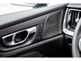 Volvo V60 2.0 T6 Plug-in hybrid AWD Ultra Dark | Google | Long Range | Schuif-/Kanteldak | Adaptieve Cruise Control | DAB | Head-Up Display | Camera | Stoelverwarming Voor + Achter | Harman Kardon Audio | Getint Glas | Zitverlenging | Elek. Stoelen | Memory | 19" LM