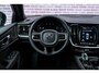 Volvo V60 2.0 T6 Plug-in hybrid AWD Ultra Dark | Google | Long Range | Schuif-/Kanteldak | Adaptieve Cruise Control | DAB | Head-Up Display | Camera | Stoelverwarming Voor + Achter | Harman Kardon Audio | Getint Glas | Zitverlenging | Elek. Stoelen | Memory | 19" LM