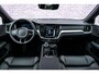 Volvo V60 2.0 T6 Plug-in hybrid AWD Ultra Dark | Google | Long Range | Schuif-/Kanteldak | Adaptieve Cruise Control | DAB | Head-Up Display | Camera | Stoelverwarming Voor + Achter | Harman Kardon Audio | Getint Glas | Zitverlenging | Elek. Stoelen | Memory | 19" LM