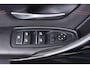 BMW 3-Serie Touring 320i (PANORAMADAK, TREKHAAK WEGKLAPBAAR, PARKEERSENSOREN, STOELVERWARMING, SPORSTOELEN, LED)