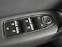 Renault Captur 1.6 E-Tech Plug-in Hybrid 160 Intens Rijklaar + 12 maanden Bovag-garantie Henk Jongen Auto's in Helmond,  al 50 jaar service zoals 't hoort!