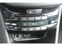 Peugeot 208 1.2 PureTech 110pk Aut. Allure | Navi | App Connect | Climate | Cruise | Camera | PDC | Trekhaak