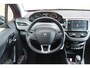 Peugeot 208 1.2 PureTech 110pk Aut. Allure | Navi | App Connect | Climate | Cruise | Camera | PDC | Trekhaak