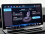 Volkswagen Tiguan 1.5 eHybrid R-Line Edition 204 PK | Trekhaak | Black Style | Panoramadak | Camera | Android Auto | Navigatie | Keyless access | Ruiten getint | Achterklep elektrisch | Ergo stoelen | Apple Carplay | Dodehoeksensoren | Stoelverwarming |