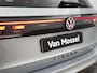 Volkswagen Tiguan 1.5 eHybrid R-Line Edition 204 PK | Trekhaak | Black Style | Panoramadak | Camera | Android Auto | Navigatie | Keyless access | Ruiten getint | Achterklep elektrisch | Ergo stoelen | Apple Carplay | Dodehoeksensoren | Stoelverwarming |