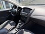 Ford Focus 1.0 Titanium Luxe uitvoering | Nieuwe distributieriem ✅ | Navi 🗺️ | Cruise | Climate ❄️