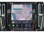 Volvo XC40 Recharge Plus 70 kWh - IntelliSafe Assist & Surround - Parkeercamera achter - Verwarmde voorstoelen & stuur - Parkeersensoren voor & achter - Draadloze tel. lader - Warmtepomp - 20' LMV