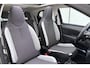 Toyota Aygo 1.0 VVT-i x-clusiv | Elektrisch vouwdak | Climate Control | Achteruitrijcamera | Bluetooth telefoonverbinding | Elektrische ramen voor