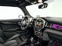 MINI Cooper 5-Deurs 1.5 Chili | Parkeersensoren | Stoelverwarming | Cruise control | Head-up display | Harman Kardon