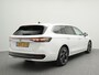 Volkswagen Passat Variant 1.5 eHybrid 204pk Elegance Business | Harman / Kardon | Lederen bekleding | Stoelkoeling - Stoelverwarming | Matrix - LED |