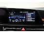 Kia Niro EV e-Niro DynamicLine 64.8 kWh 3-fase [ Navi Adapt.cruise Camera Stoel-en stuurverwarming ]