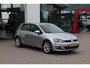 Volkswagen Golf 1.2 TSI Business Edition 105PK / 77kW, Verwarmbare voorstoelen, ErgoActive bestuurdersstoel met massagefunctie, 17" LMV, parkeersensoren voor en achter (pdc), achteruitrijcamera (rear view), navigatie, half lederen bekleding, privacy glas, 2-zone climatronic, elektrisch verstel- en verwarmbare buitenspiegels, reservewiel, cruise control, multifunctioneel lederen stuurwiel