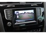 Volkswagen Golf 1.2 TSI Business Edition 105PK / 77kW, Verwarmbare voorstoelen, ErgoActive bestuurdersstoel met massagefunctie, 17" LMV, parkeersensoren voor en achter (pdc), achteruitrijcamera (rear view), navigatie, half lederen bekleding, privacy glas, 2-zone climatronic, elektrisch verstel- en verwarmbare buitenspiegels, reservewiel, cruise control, multifunctioneel lederen stuurwiel