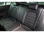 Volkswagen Golf 1.2 TSI Business Edition 105PK / 77kW, Verwarmbare voorstoelen, ErgoActive bestuurdersstoel met massagefunctie, 17" LMV, parkeersensoren voor en achter (pdc), achteruitrijcamera (rear view), navigatie, half lederen bekleding, privacy glas, 2-zone climatronic, elektrisch verstel- en verwarmbare buitenspiegels, reservewiel, cruise control, multifunctioneel lederen stuurwiel