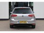 Volkswagen Golf 1.2 TSI Business Edition 105PK / 77kW, Verwarmbare voorstoelen, ErgoActive bestuurdersstoel met massagefunctie, 17" LMV, parkeersensoren voor en achter (pdc), achteruitrijcamera (rear view), navigatie, half lederen bekleding, privacy glas, 2-zone climatronic, elektrisch verstel- en verwarmbare buitenspiegels, reservewiel, cruise control, multifunctioneel lederen stuurwiel