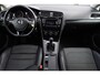 Volkswagen Golf 1.2 TSI Business Edition 105PK / 77kW, Verwarmbare voorstoelen, ErgoActive bestuurdersstoel met massagefunctie, 17" LMV, parkeersensoren voor en achter (pdc), achteruitrijcamera (rear view), navigatie, half lederen bekleding, privacy glas, 2-zone climatronic, elektrisch verstel- en verwarmbare buitenspiegels, reservewiel, cruise control, multifunctioneel lederen stuurwiel