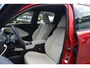 Lexus LBX 1.5 Elegant 2WD NIEUW DIRECT LEVERBAAR PREMIUM PACK KEYLESS EL-ACHTERKLEP BLIND-SPOT STOELVERW STUURVERW