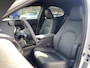 Lexus UX 300h Ultimate Edition DIRECT LEVERBAAR EL-ACHTERKLEP STUURVERW STOELVERW GROOT-SCHERM BLIND-SPOT