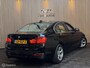 BMW 3-Serie 320i Executive OrgNL 1eEIGNR! XENON CARPLAY LEER