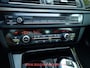 BMW 5-Serie 520i Luxury Edition !! UNIEKE KM-STAND !! CAMERA / SCHUIF-KANTEL DAK / MEMORY
