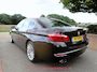 BMW 5-Serie 520i Luxury Edition !! UNIEKE KM-STAND !! 1e EIGENAAR !! CAMERA / SCHUIF-KANTEL DAK / MEMORY