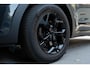 Kia Sportage 1.6 T-GDI Black Edition | Navigatie | Carplay | Camera | Clima