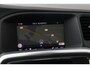 Volvo V60 T3 R-Design | Trekhaak | Standkachel | Automaat | Bi-Xenon | Stoelverwarming | 18 Inch