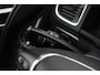 Volvo V60 T3 R-Design | Trekhaak | Standkachel | Automaat | Bi-Xenon | Stoelverwarming | 18 Inch