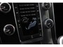 Volvo V60 T3 R-Design | Trekhaak | Standkachel | Automaat | Bi-Xenon | Stoelverwarming | 18 Inch