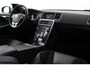 Volvo V60 T3 R-Design | Trekhaak | Standkachel | Automaat | Bi-Xenon | Stoelverwarming | 18 Inch
